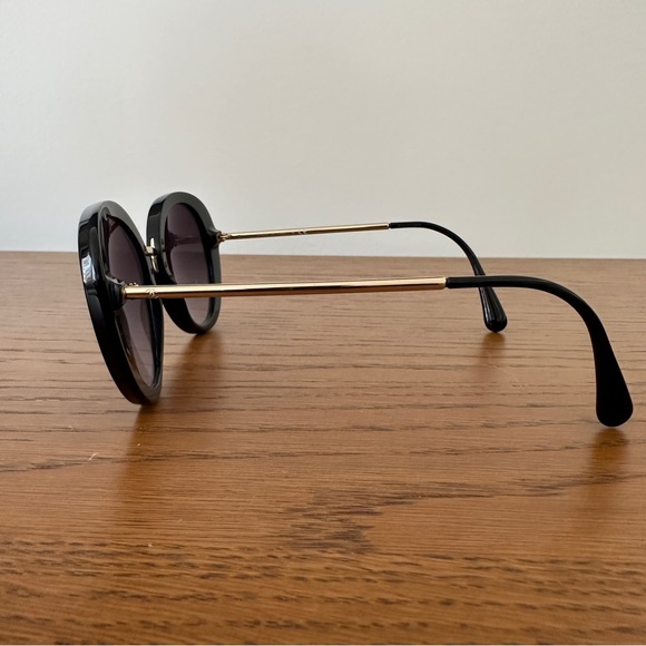 CHANEL CC 5398 Butterfly Round Black Gold Metal Sunglasses Women ITALY main image 10